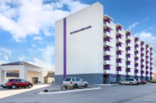 大急流城河濱麗筠酒店