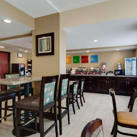 Comfort Inn Mount Airy