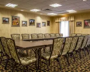 Comfort Suites Edinboro Hotels in Washington Township
