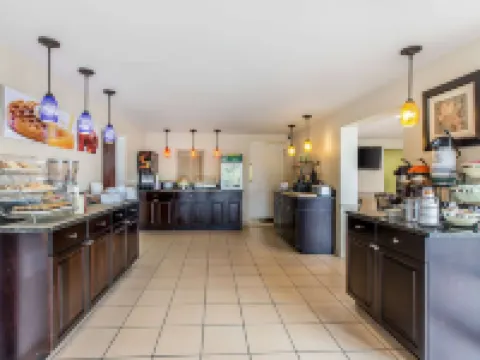 Quality Inn & Suites Easley - Greenville Hoteles en Easley