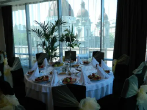 Grand Hotel Hotels in Targu Mures