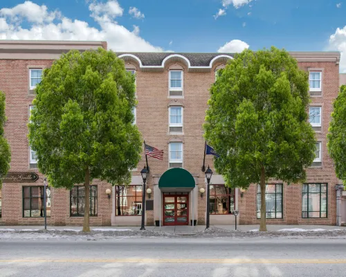 University Hotel & Suites Shippensburg, Trademark by Wyndham Hotels in Cumberland County