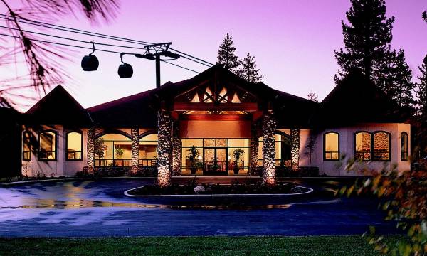 Forest Suites Resort at the Heavenly Village