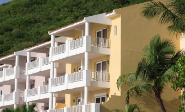 Las Casitas Resort - Housity