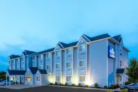Microtel Inn & Suites by Wyndham Dry Ridge Hôtels à : Comte de Grant