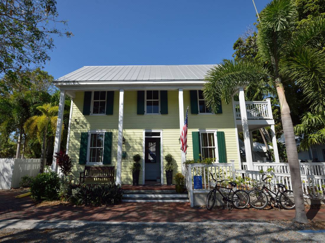 Key Lime Inn Key West Updated 22 Room Price Reviews Deals Trip Com Key Lime Inn Key West Updated 22 Room Price Reviews Deals Trip Com