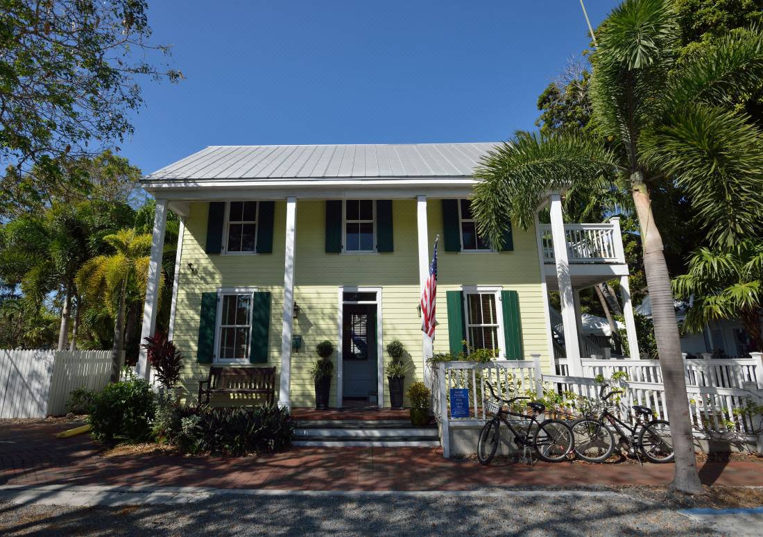 Key Lime Inn Key West Updated 22 Room Price Reviews Deals Trip Com