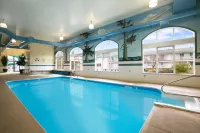 Ramada Limited Merritt Hotel di Merritt