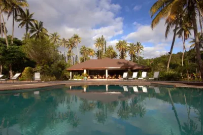 Oure Lodge Beach Resort Отели рядом с достопримечательностью «Бэ де Канумера»