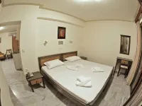 Alexandros M - Apartments