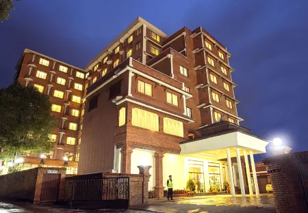 Hotel Royal Singi