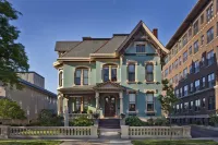 The Kalamazoo House Bed & Breakfast Hotels near Unified Clinics