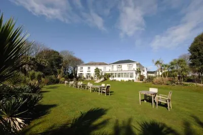 The Rosevine Hotels in Truro