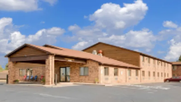 Super 8 by Wyndham Ashland