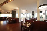 Sterling Ooty Fern Hill