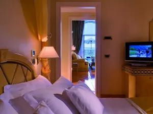 Hotel Miramare E Castello