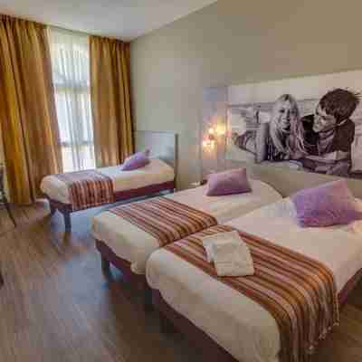 Hôtel Arles Plaza Rooms