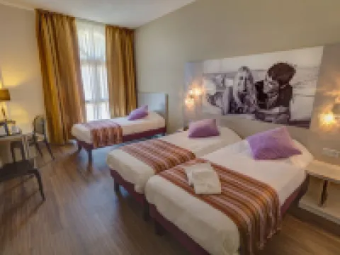 Hôtel Arles Plaza โรงแรมในอาร์ล