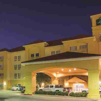 La Quinta Inn & Suites by Wyndham Abilene Mall Hotel Exterior