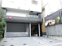 the b akasaka-mitsuke Hôtels à proximité de : Arrondissement de Minato