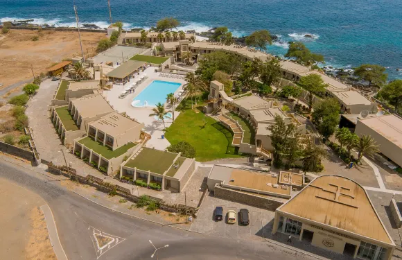 普拉亞瑪爾綠洲酒店