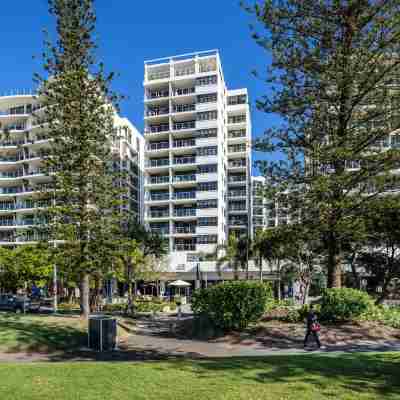 Pacific Beach Resort Hotel Exterior