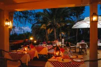 Bequia Beach Hotel - Luxury Resort - breakfast