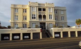 Majestic Mansions – Apartments at St Clair