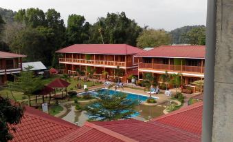 Purnama Beach Resort