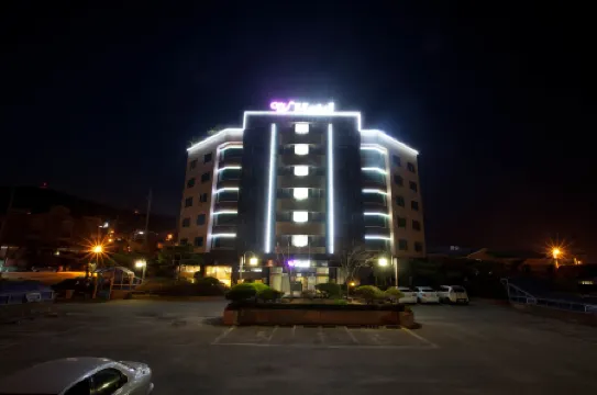 Winners Tourist Hotel Отели рядом с достопримечательностью «Xiannu Rock Coast»