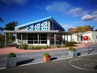 Kennedy Park Resort Napier Hotel dekat Pania of the Reef Statue