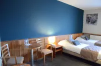 Hotel Pax فنادق في Diksmuide