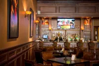 The Blennerhassett Hotel Các khách sạn ở Parkersburg