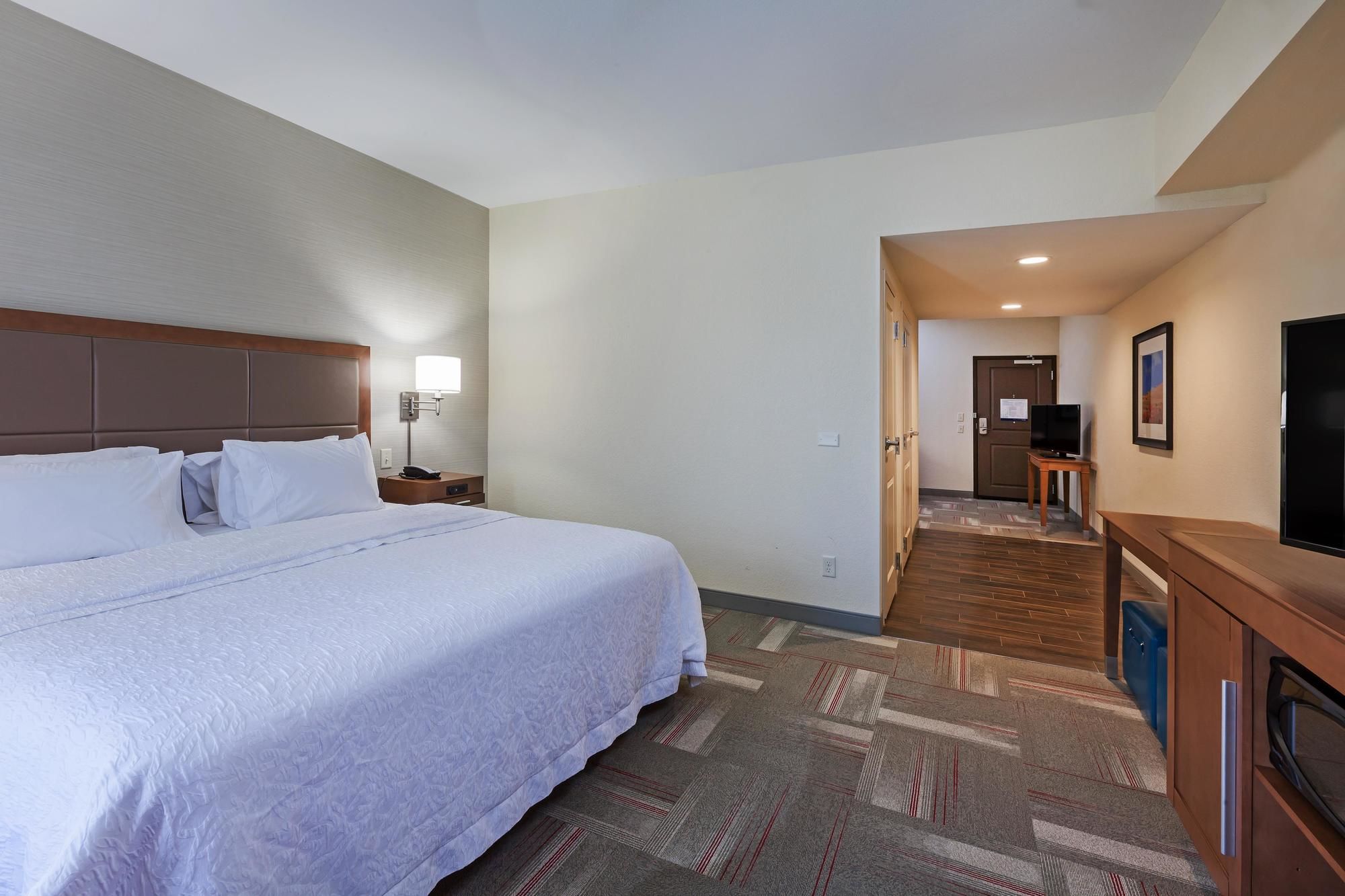 Hampton Inn & Suites Claremore