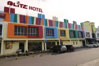 Blitz Hotel Batam Near Sultan Mahmud Ri'Ayat Shah Hotels in Sagulung