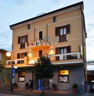 Hotel Rosignano Отели в г. Розињано Солве