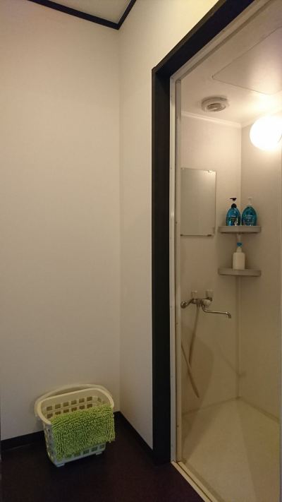 Twin Room, Non Smoking (for 1-3 People/Soprano)