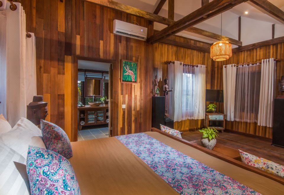 Isann Villa - Housity