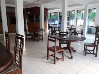 Sea View Beach Hotel - bar