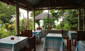 Hambilica Ecolodge - Housity