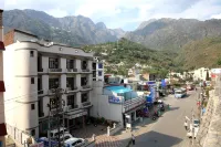 Vipul Palace, Katra