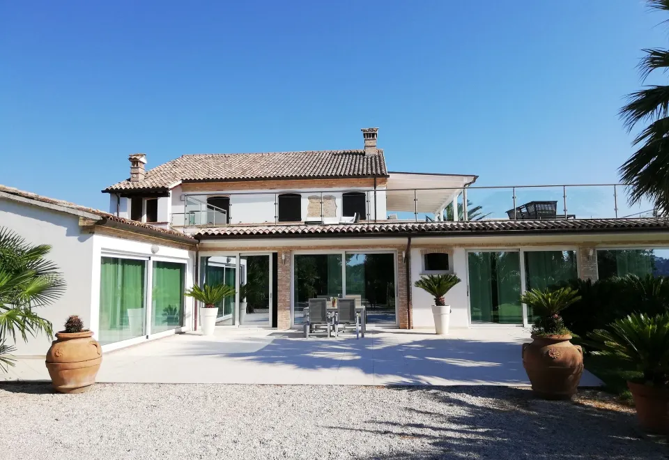 Villa Belvedere degli Ulivi Country House Residence Agriturismo Ancona  Marche - Valutazioni di hotel 3 stelle a Osimo