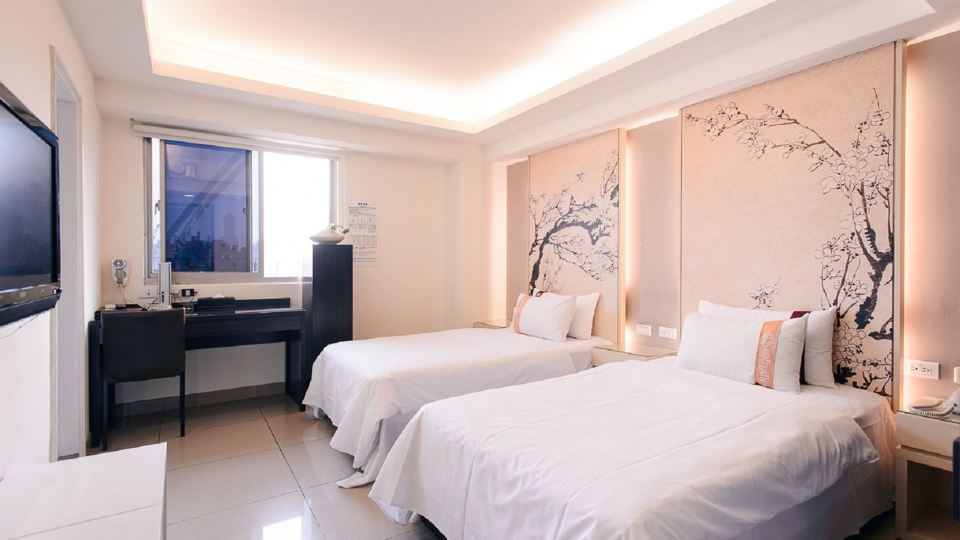 Kiwi Express Hotel