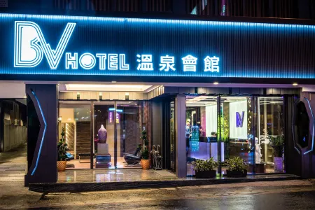 Six Fukun Hotel