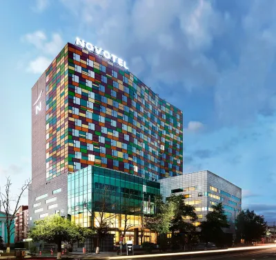 Novotel Ulaanbaatar Các khách sạn gần Jukov memmorial
