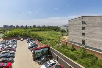 Orange Premium Hotel (Shijiazhuang Zhengding International Airport) - موقف سيارات