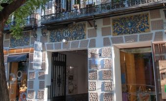 1. La Paz M..