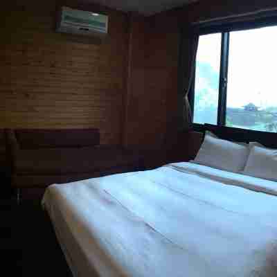 名流別墅民宿 Rooms