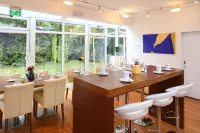 Das Jedermann Boutiquehotel Mit Stadtgarten