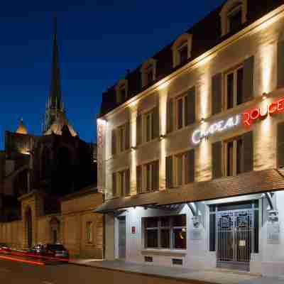 Hostellerie du Chapeau Rouge Hotel Exterior